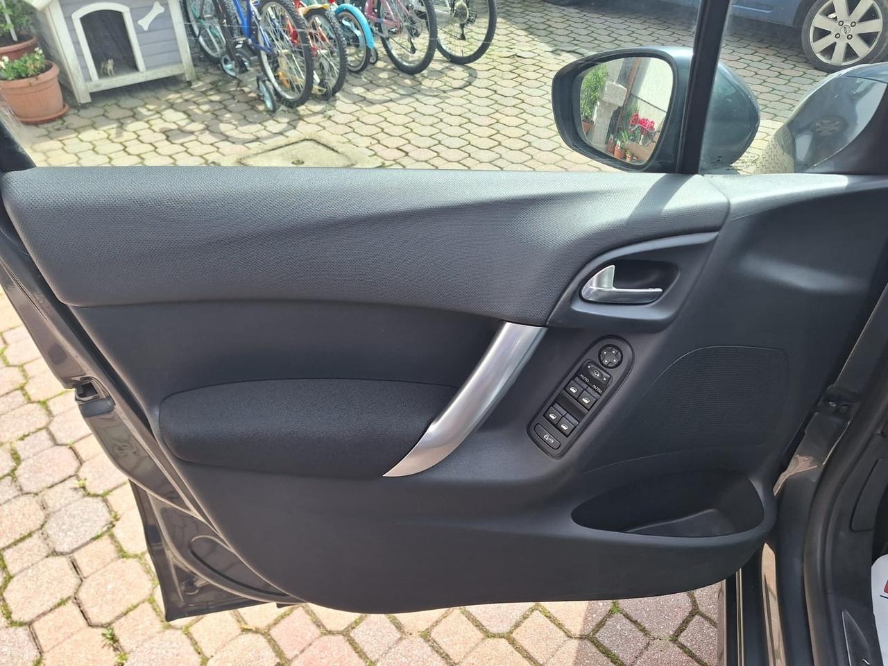 Citroen C3 1.4 HDi Exclusive Neo Patentati