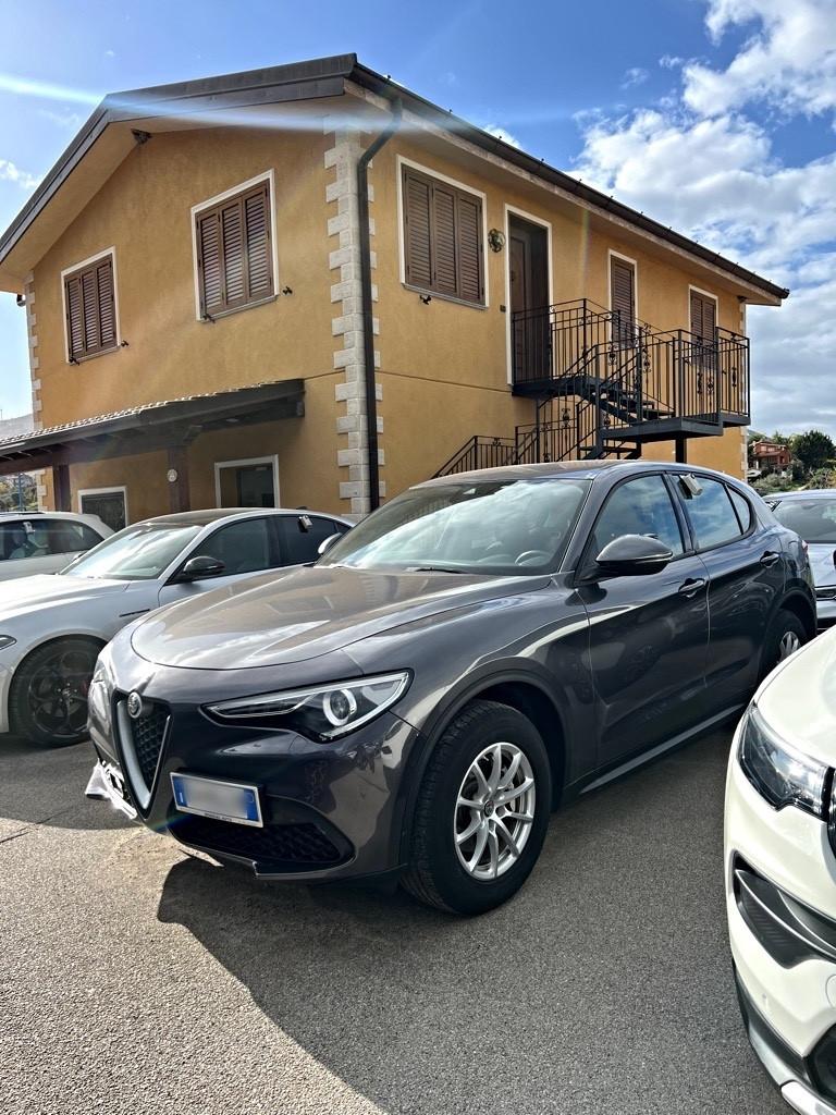 Alfa Romeo Stelvio Q4 2.2 Turbodiesel 190 CV 2019