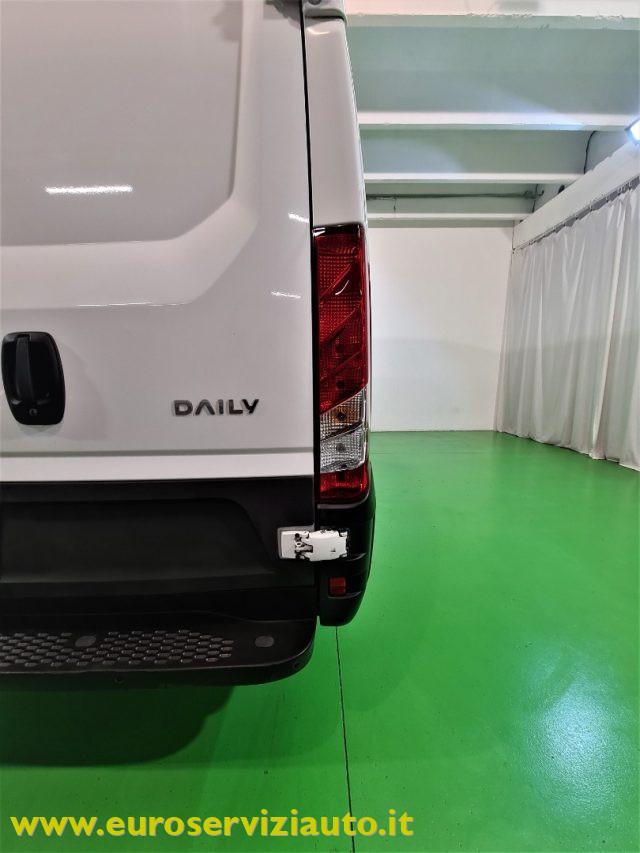 IVECO Daily Daily 2.3 disel HKa 35 S V Randstand 3520 L