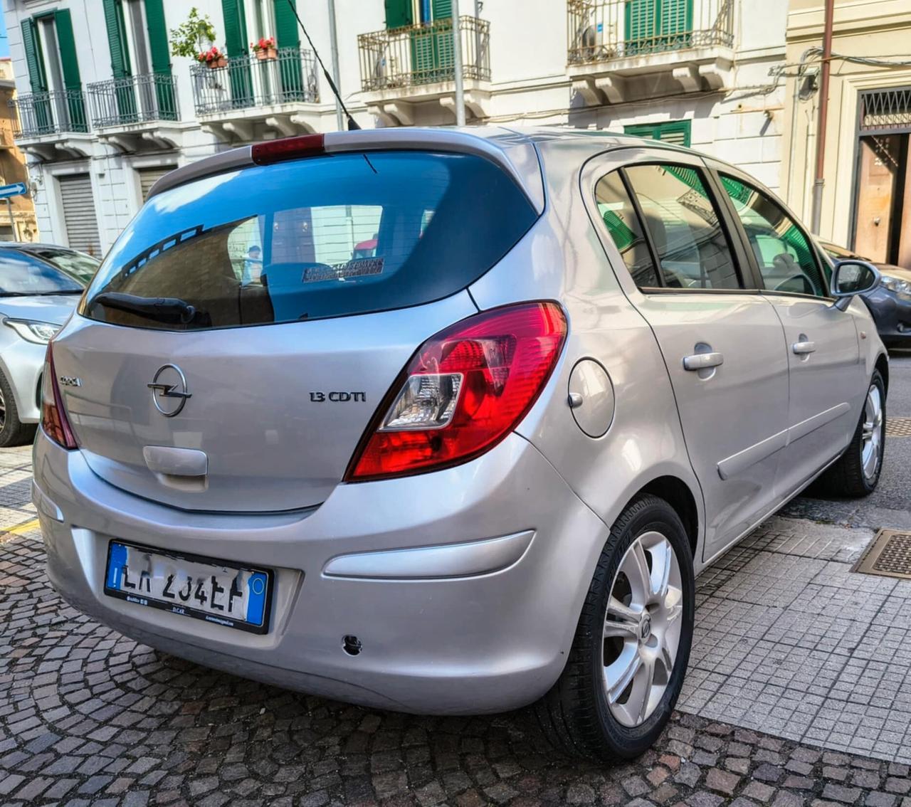 Opel Corsa 1.3 CDTI 75CV 5 porte Enjoy - KM 144000