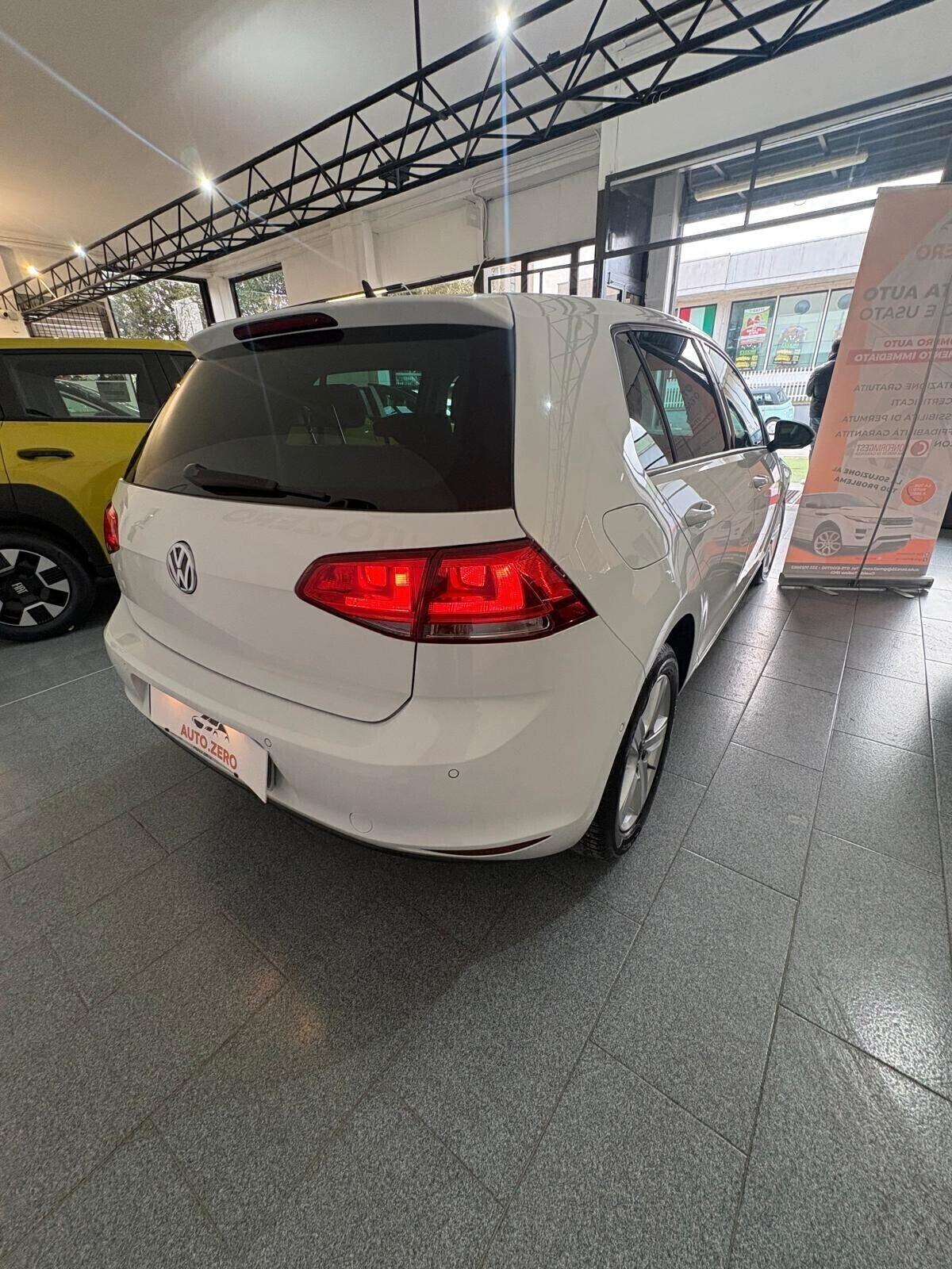 Volkswagen Golf 1.6 TDI DSG 5p. Highline BlueMotion Technology