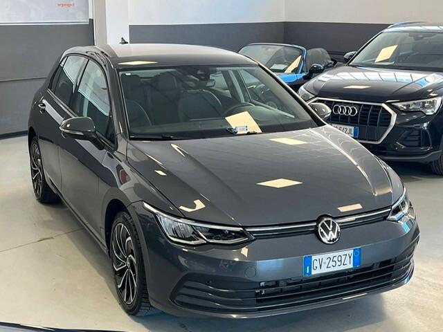 Volkswagen Golf 1.0 eTSI EVO DSG Life