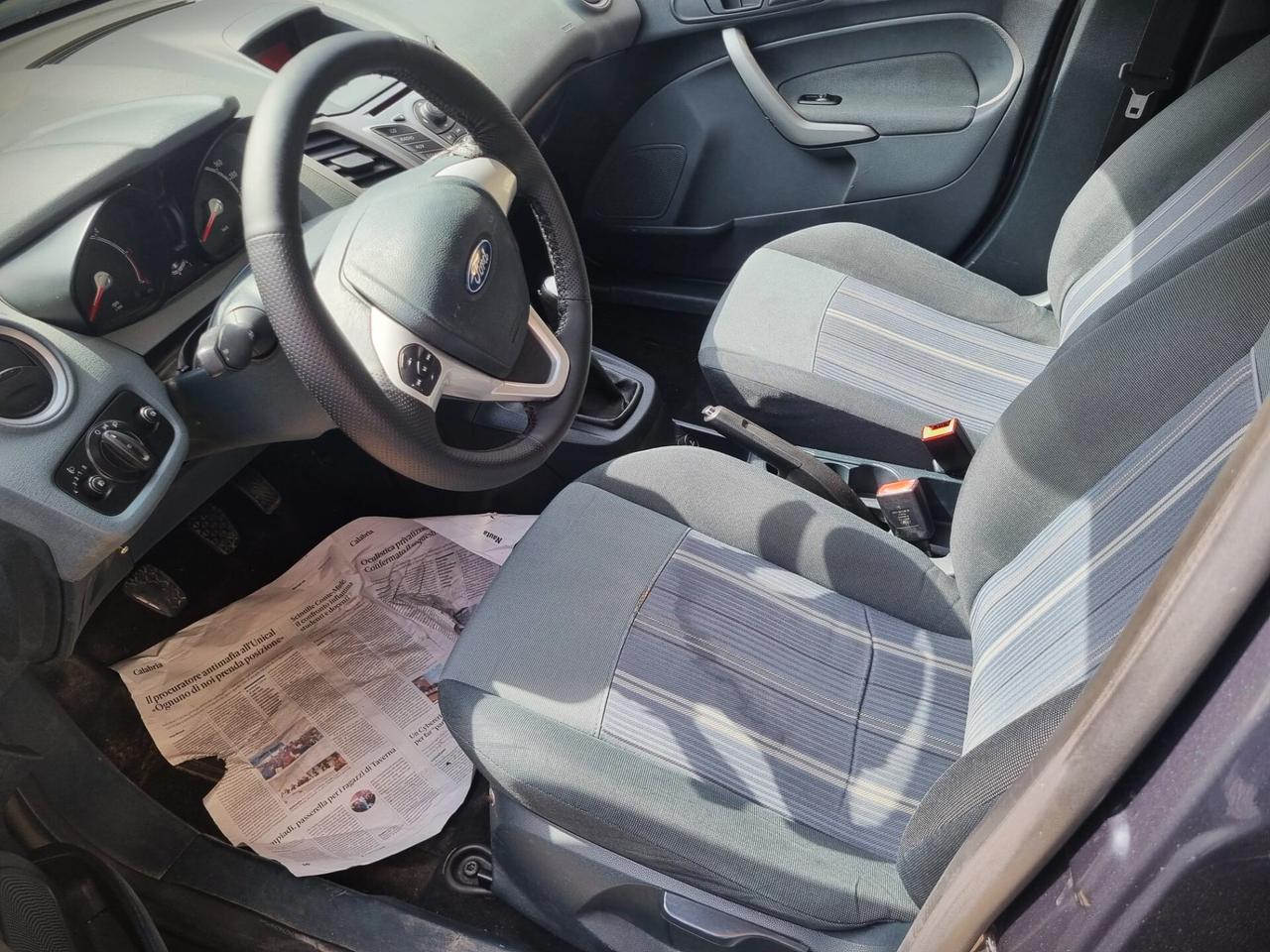 FORD Fiesta 1.4 TDCi 5p Tecno - 2009