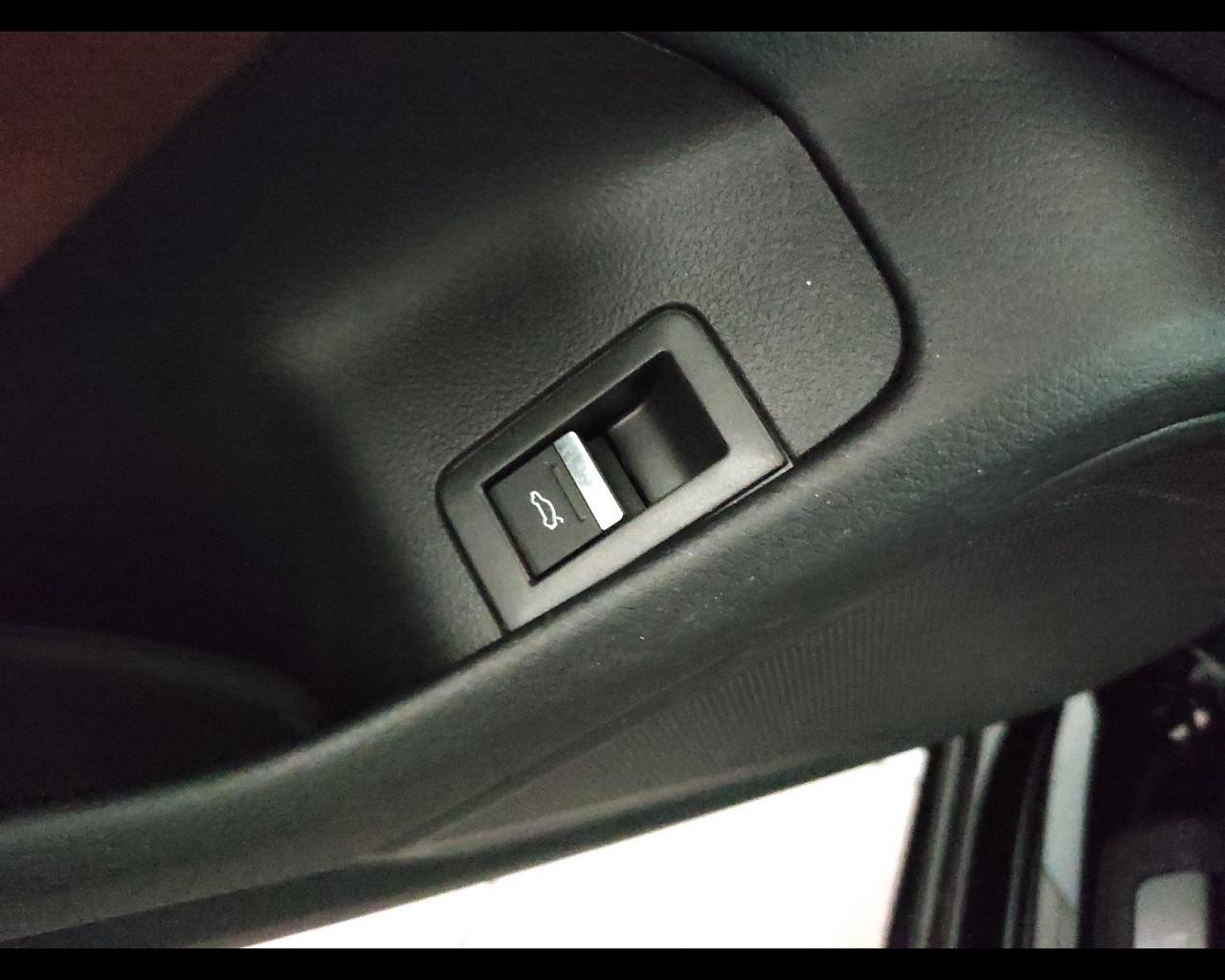 AUDI A6 5ª serie - A6 Avant 40 2.0 TDI quattro ultra S tronic Business