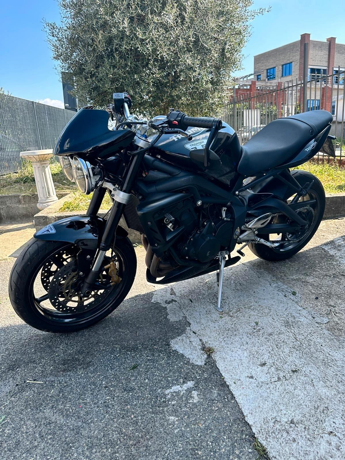 Triumph Street Triple R 675 R