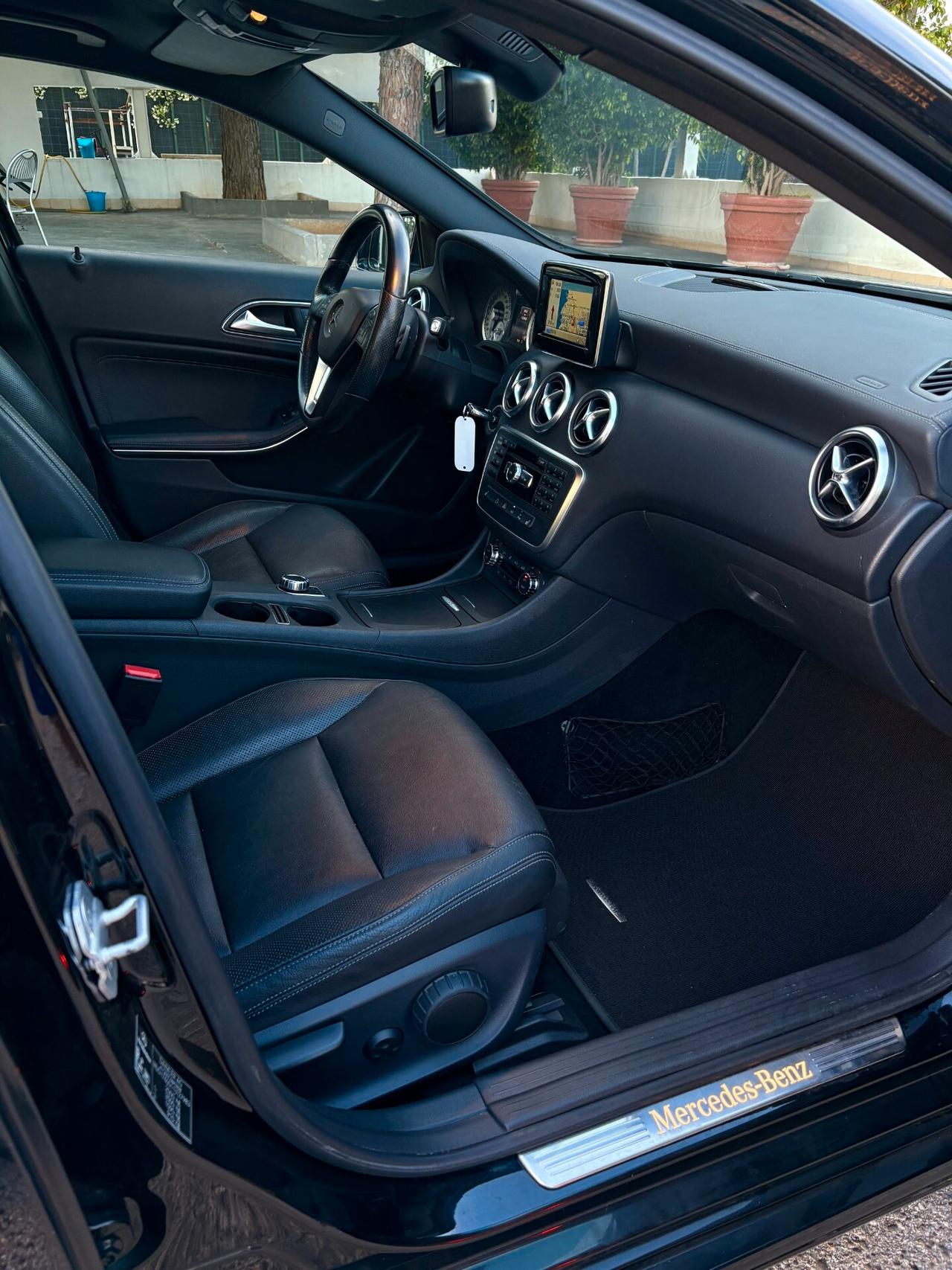 Mercedes-benz A 200 CDI Premium