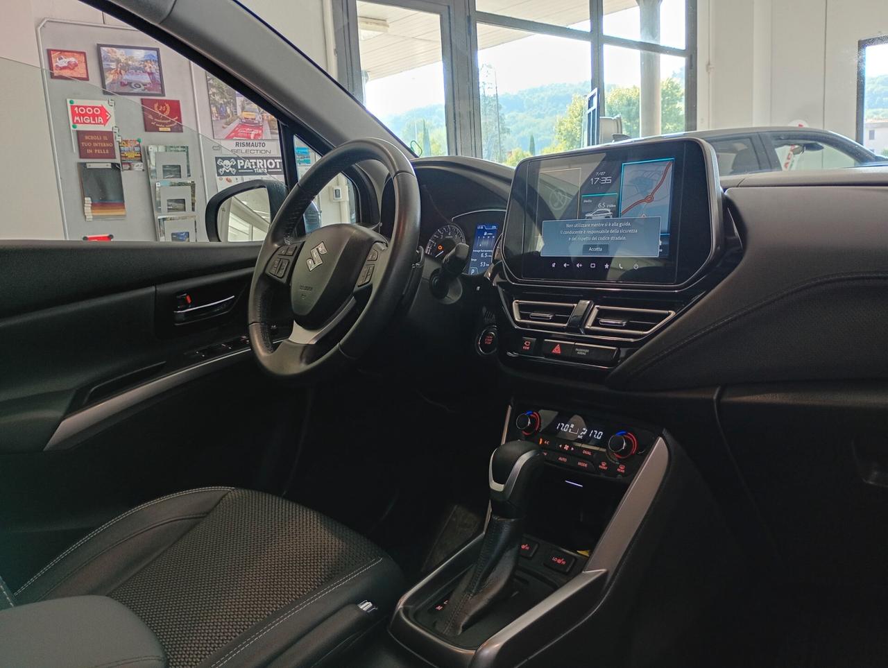 Suzuki S-Cross 1.5 140V Hybrid A/T Starview UNICO PROP
