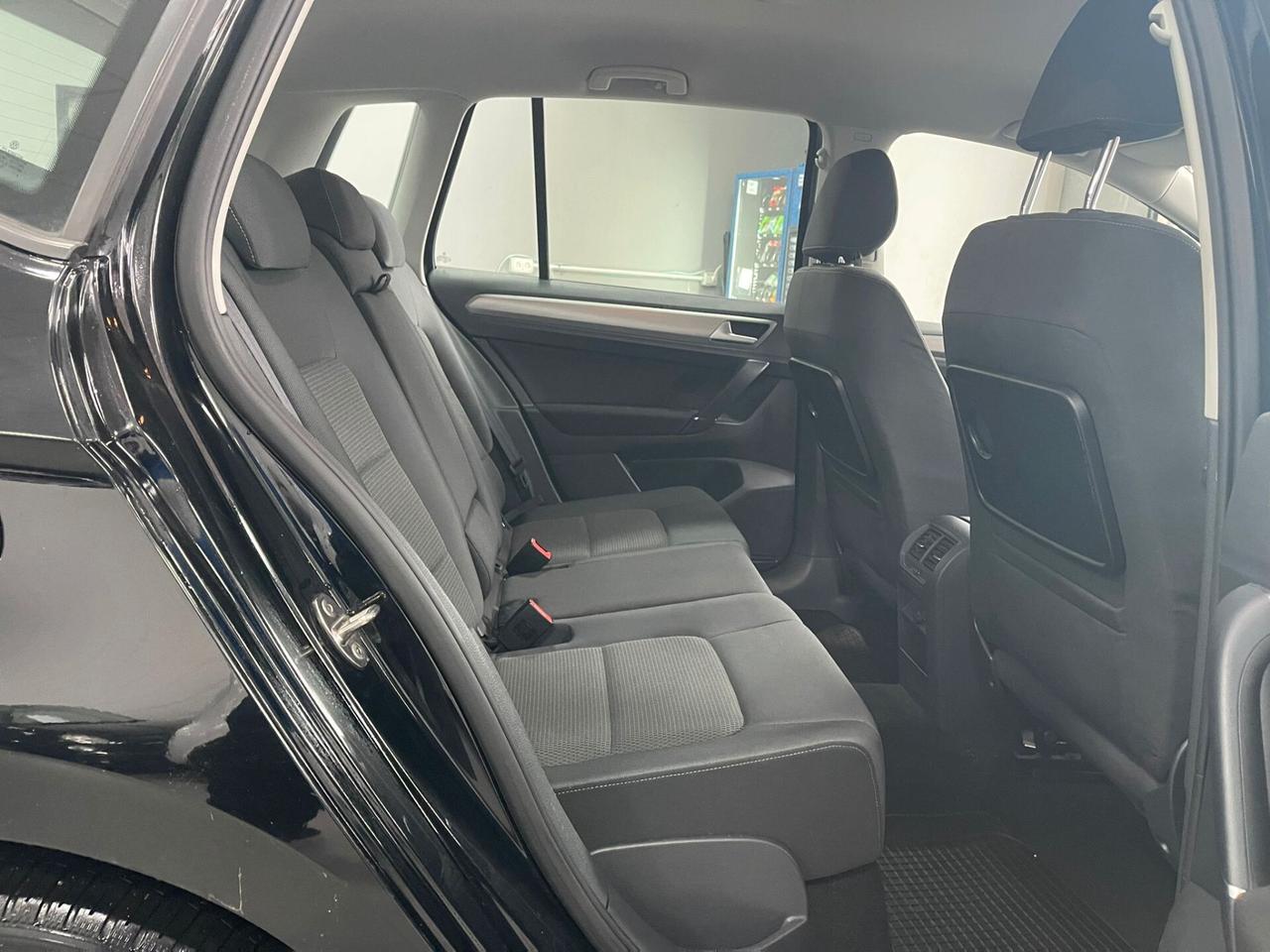 Volkswagen Golf Sportsvan 1.6 TDI Executive BlueMotion Technology