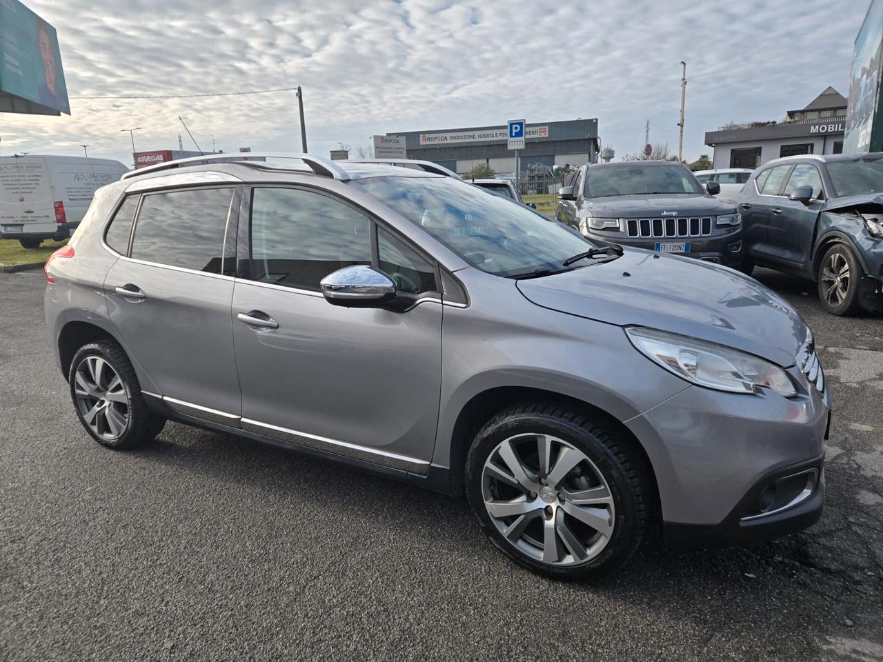 Peugeot 2008 1.6 e-HDi 115 CV Stop&Start Allure