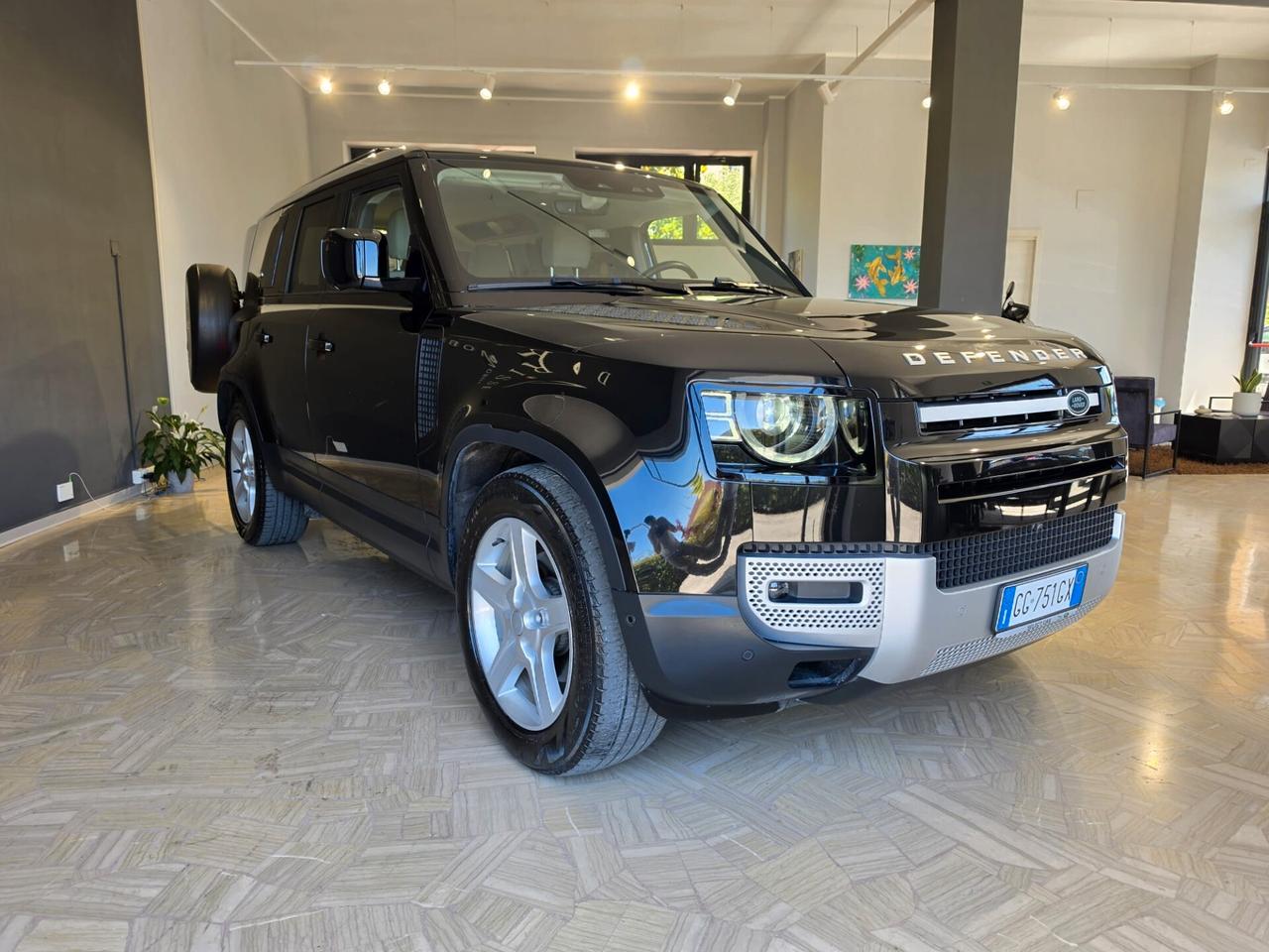 Land Rover Defender VII 110 3.0d i6 mhev SE awd 200cv