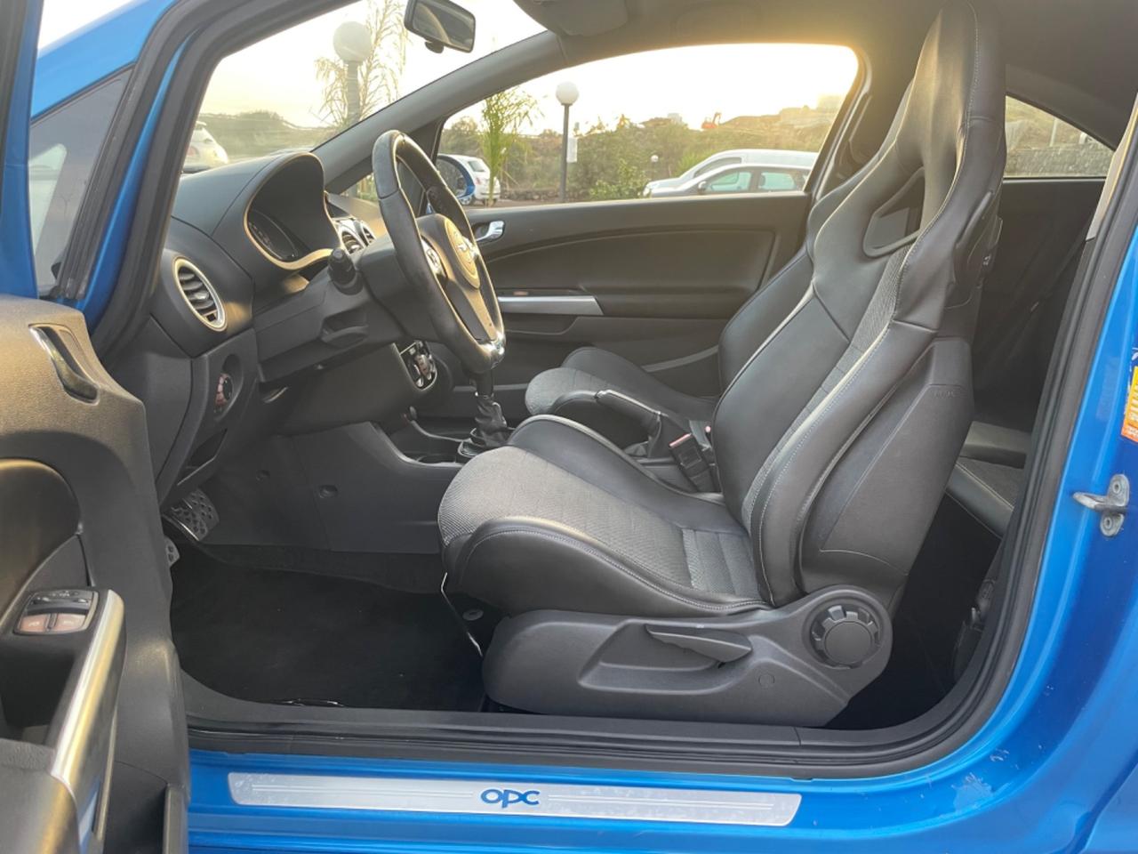 Opel Corsa OPC 1.6 turbo benzina 192CV