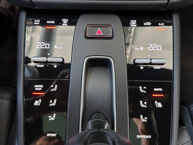 PORSCHE Macan 2.0 PDK - 21" - Tetto - Scarichi - PDLS - ACC-Bose