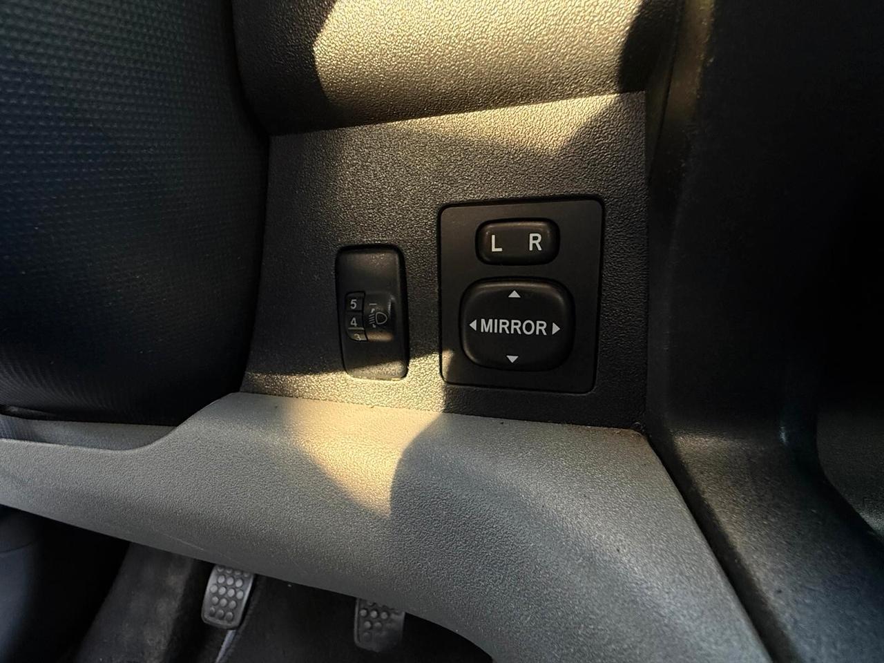 Daihatsu Sirion 1.3