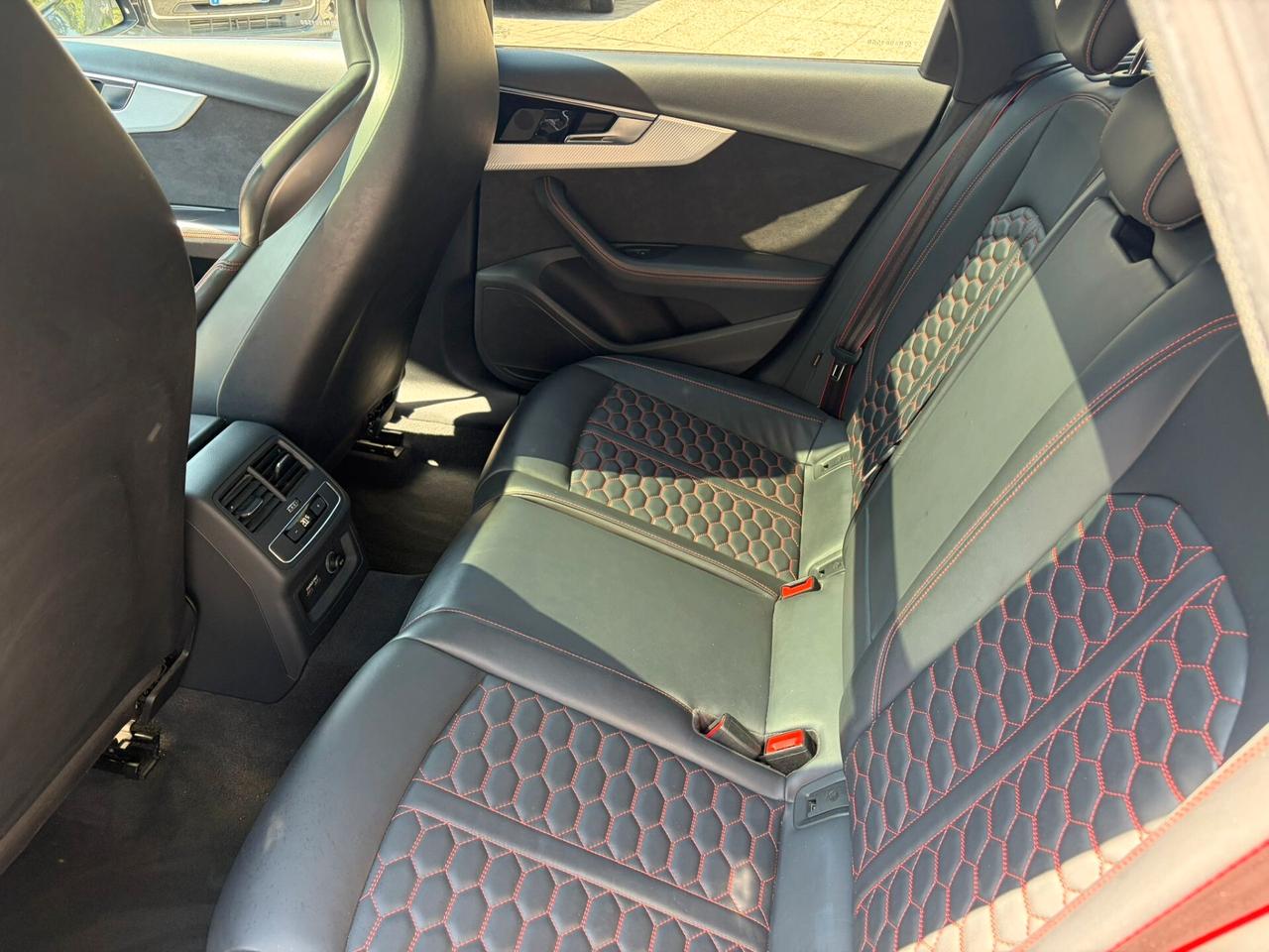 Audi RS4 Avant 2.9 tfsi quattro 450cv tiptronic IVA ESPOSTA