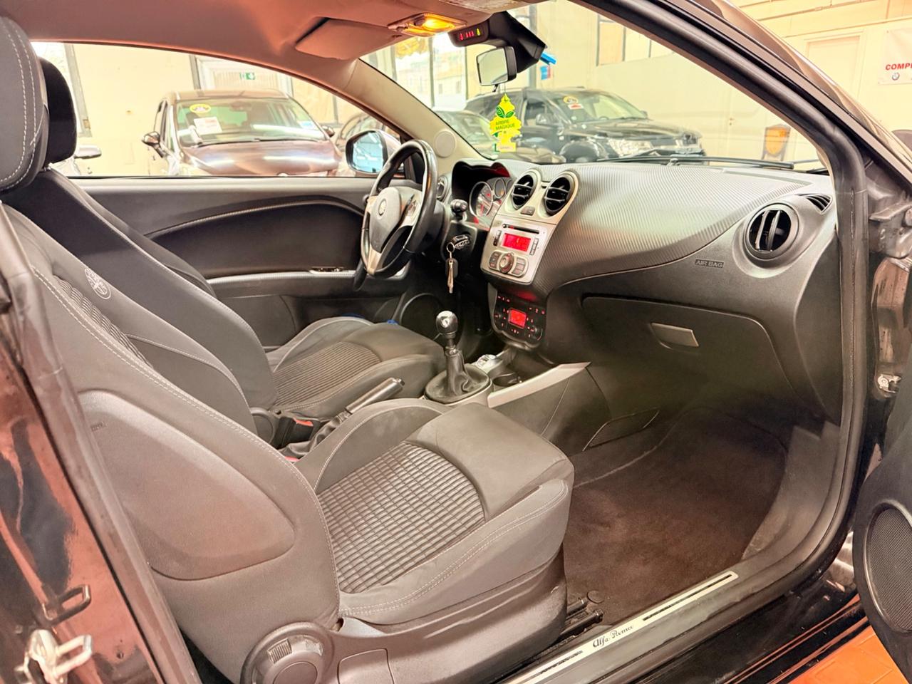 Alfa Romeo MiTo 1.4 105 CV S&S Distinctive Ok neo