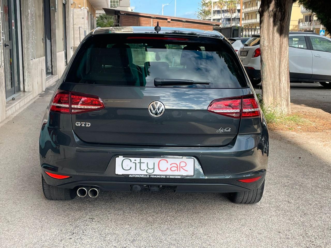 Volkswagen Golf 2.0 TDI DSG 5p. Highline BlueMotion Technology