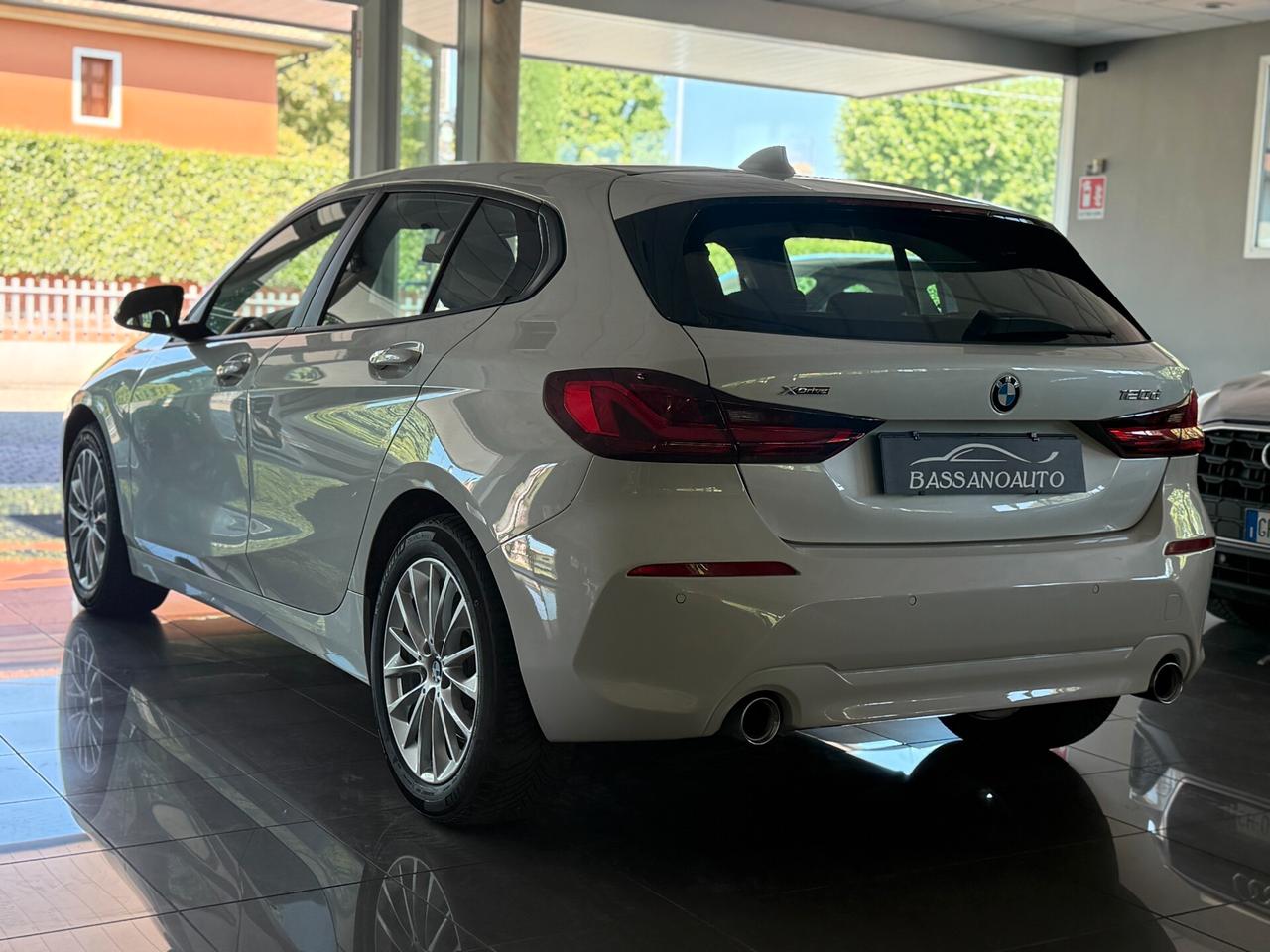 Bmw 120 120d xdrive Business 91.000 KM!!