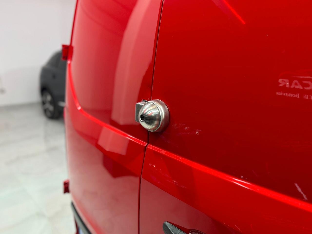 Ford Transit Custom 340 2.0 TDCi 130 PC Furgone Trend