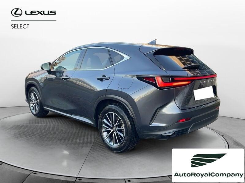 Lexus NX NX Hybrid 4WD Premium UNIPRO' km 25000