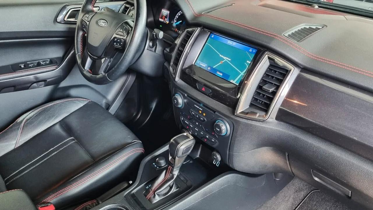 Ford RangerThunder 2.0Biturbo 213CV SERIE LIMITATA