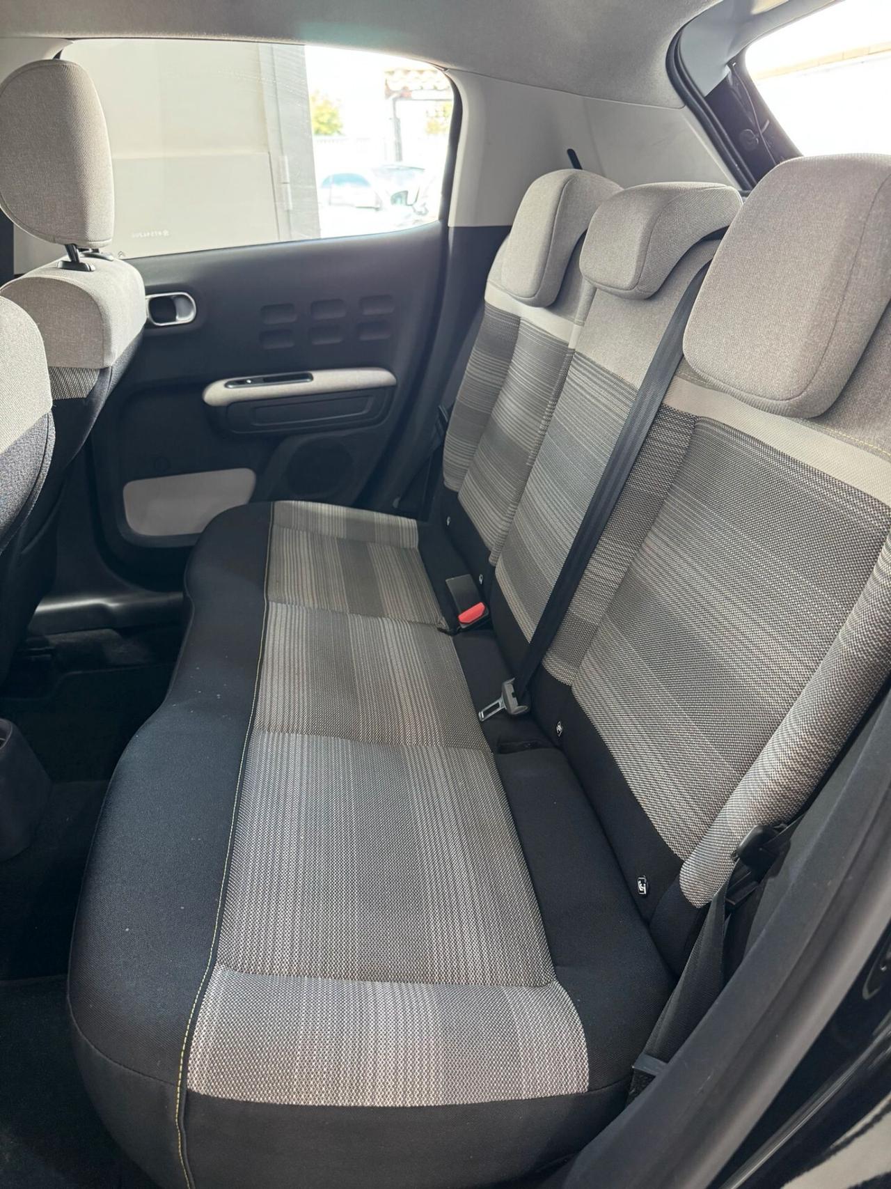 Citroen C3 PureTech 82 GPL Shine