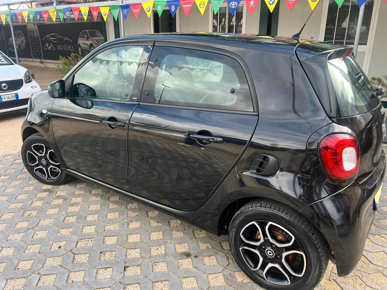 Smart ForFour 70 1.0 Youngster