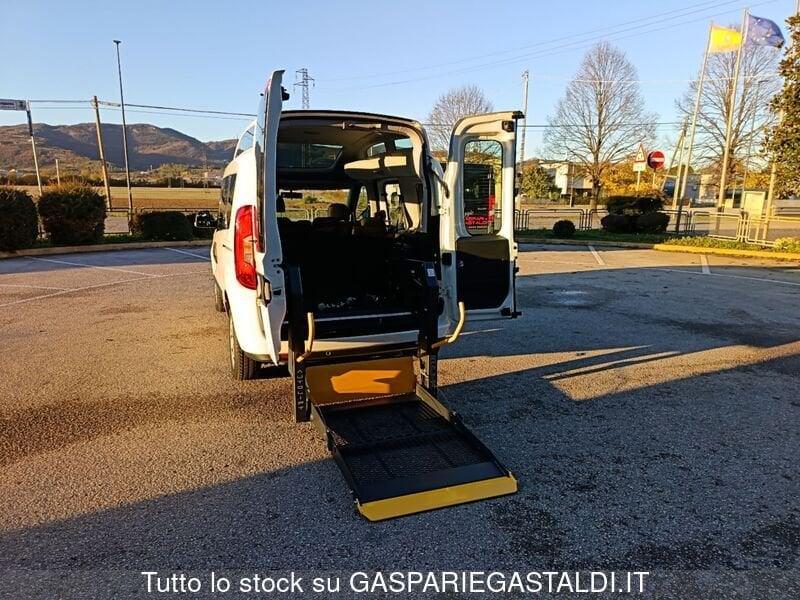 FIAT Doblò 1.6 MJT 120CV S&S Lounge Maxi TRASPORTO DISABILI XL