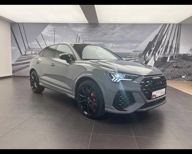 AUDI RS Q3 SPB quattro S tronic