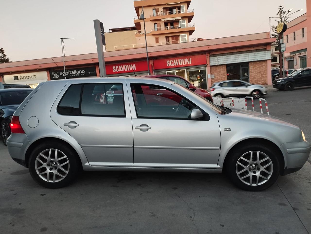 Volkswagen Golf 1.9 TDI/101 CV Comfortline