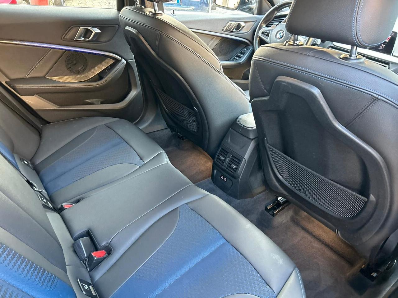 Bmw 120i 5p. Msport CERCHI 19"- FULL BLACK