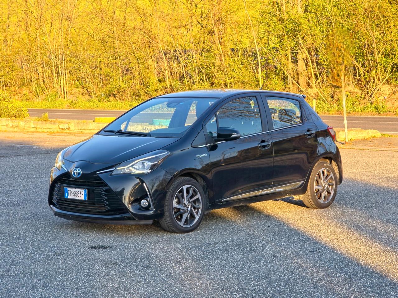 Toyota Yaris 1.5 Hybrid 5 porte 2018-E6 Automatico NEO