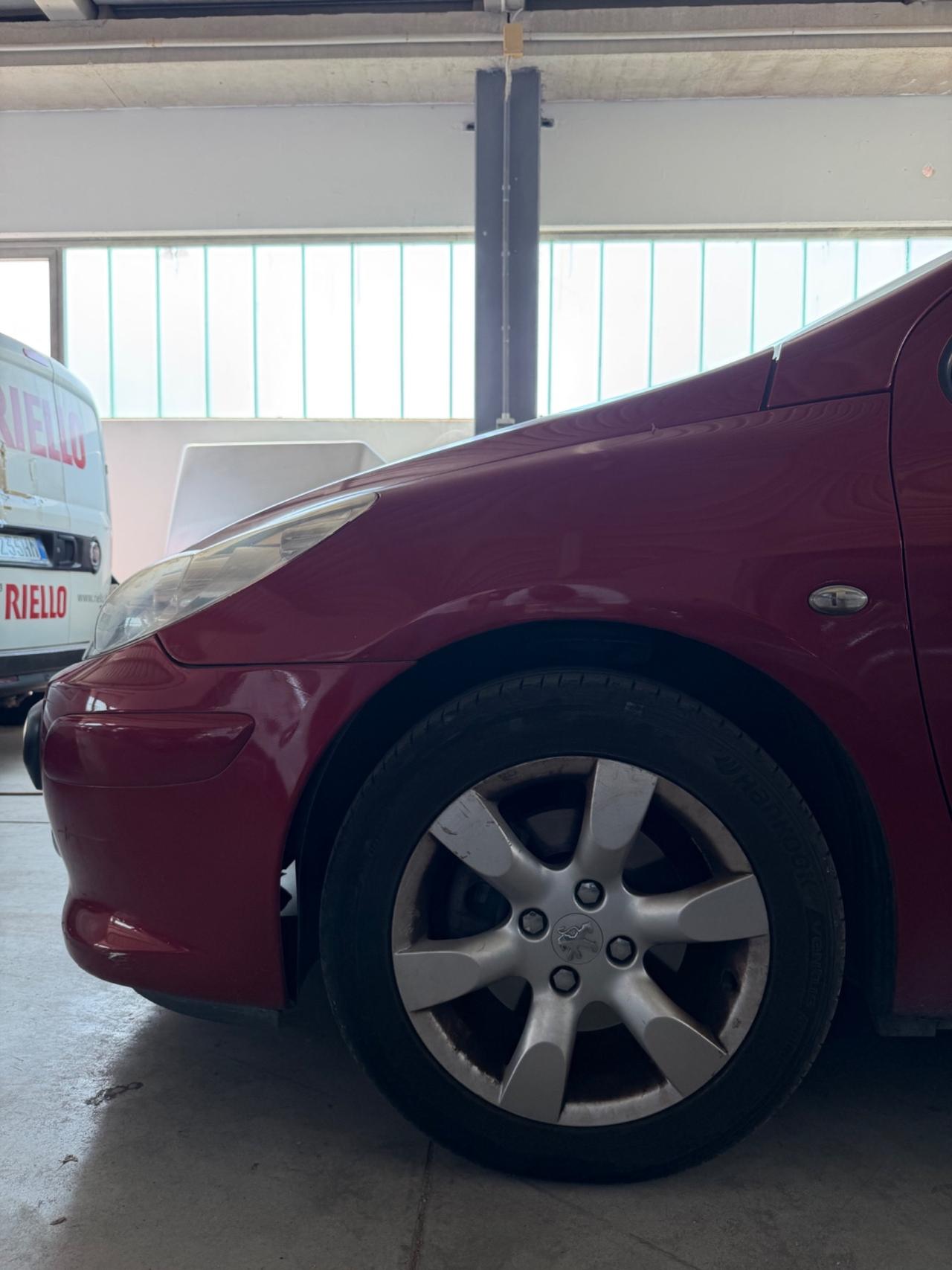 Peugeot 307 1.6 16V 5p. XT