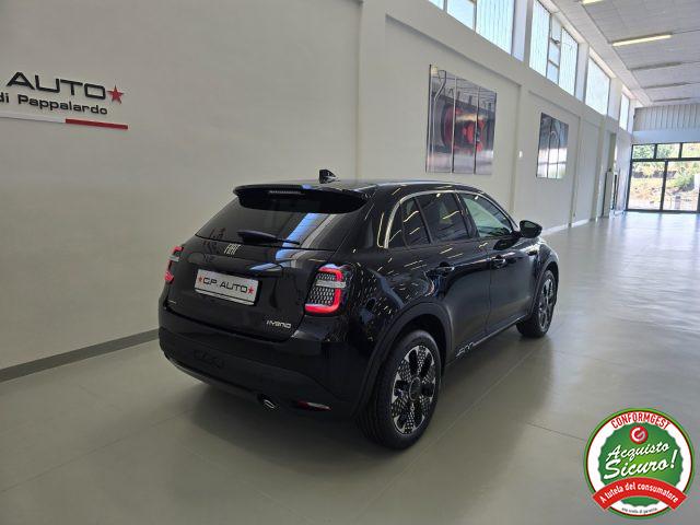 FIAT 600 Hybrid DCT MHEV La Prima