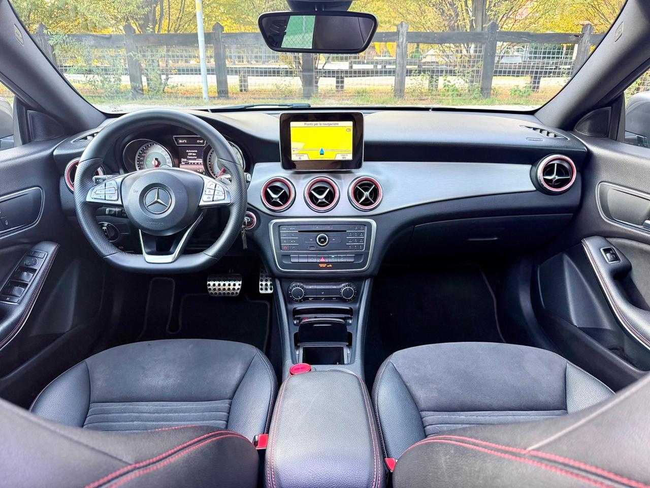 Mercedes-benz CLA 200 CDI S.W. Premium Plus AMG