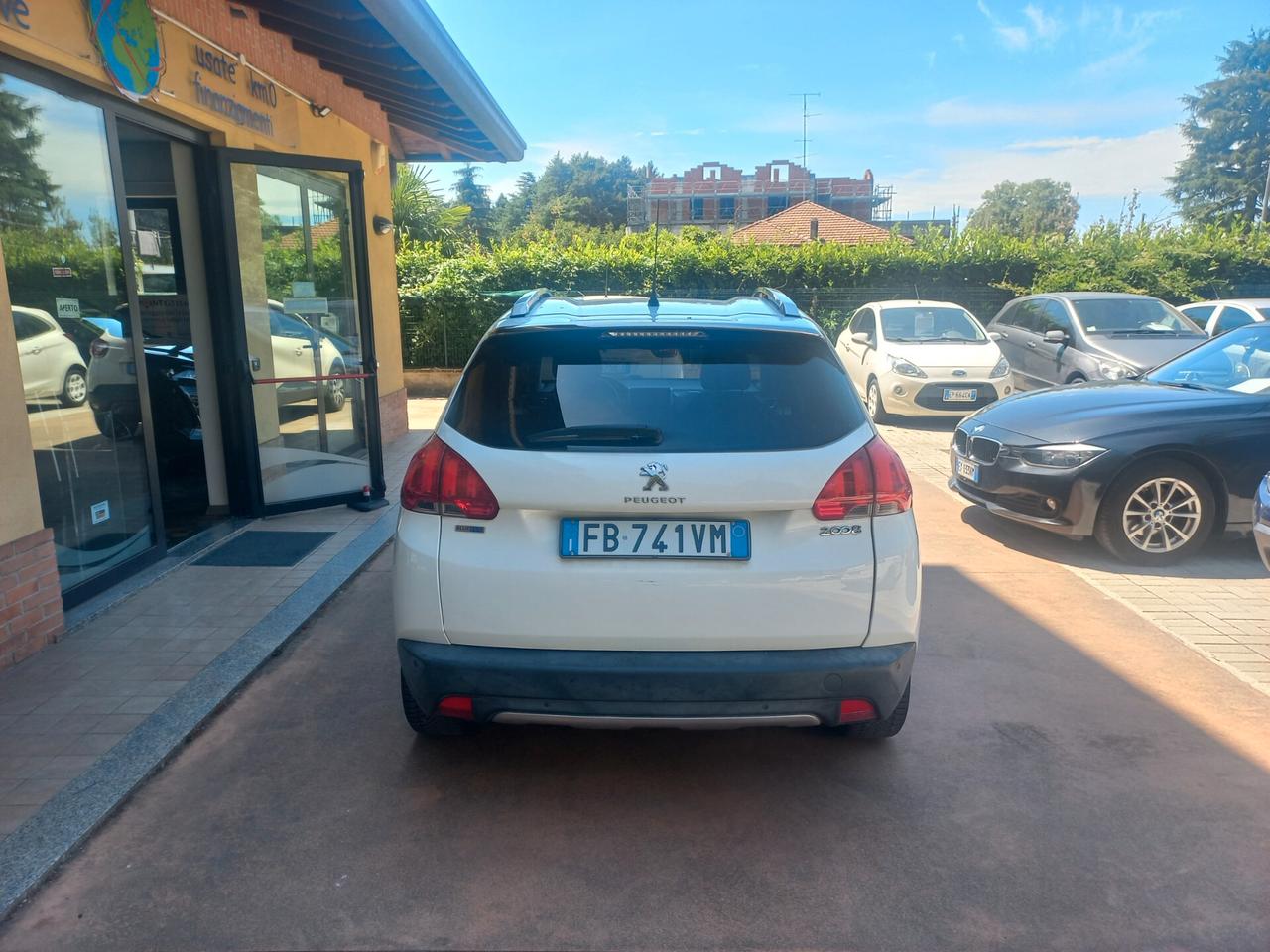 Peugeot 2008 BlueHDi 100 Allure