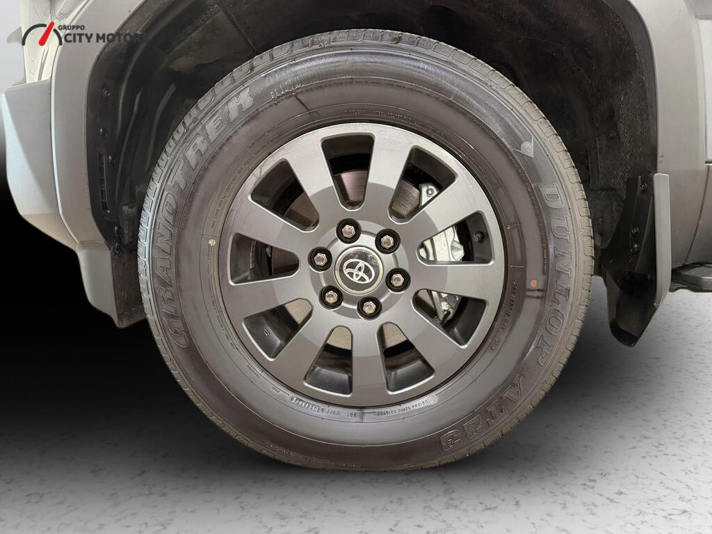 Toyota Land Cruiser 2.8 D-4D Adventure AWD Auto