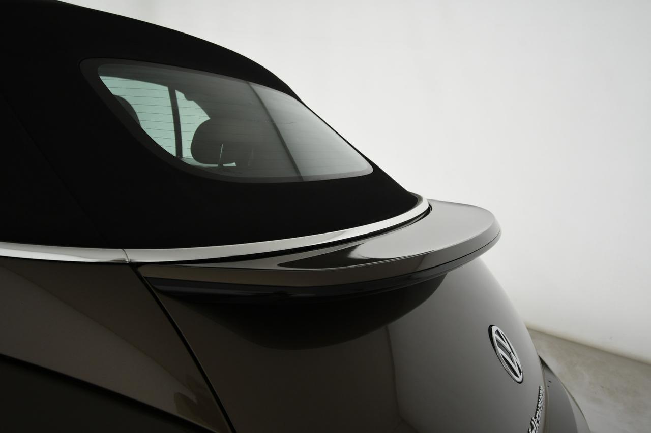 VOLKSWAGEN Maggiolino Cabrio 2.0 tdi Sport 140cv dsg PELLE+LED+C18"