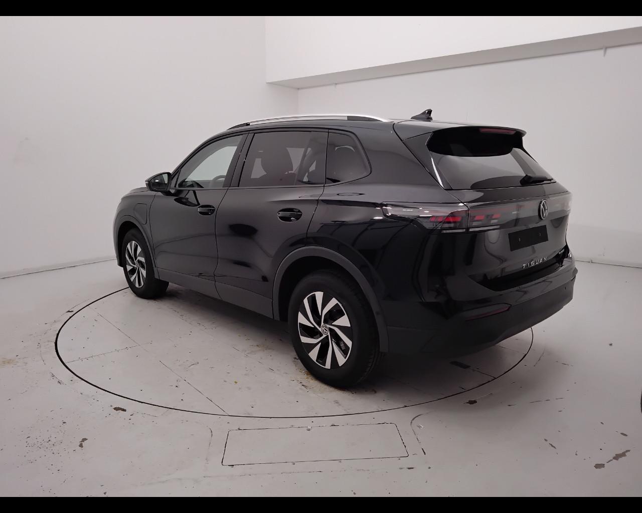 VOLKSWAGEN Tiguan III 2024 - Tiguan 1.5 tsi ehybrid Edition Plus 204cv dsg