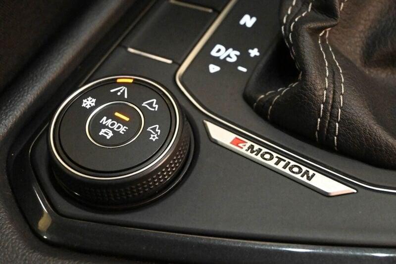 Volkswagen Tiguan Tiguan 2.0 TDI SCR DSG 4MOTION Advanced BMT