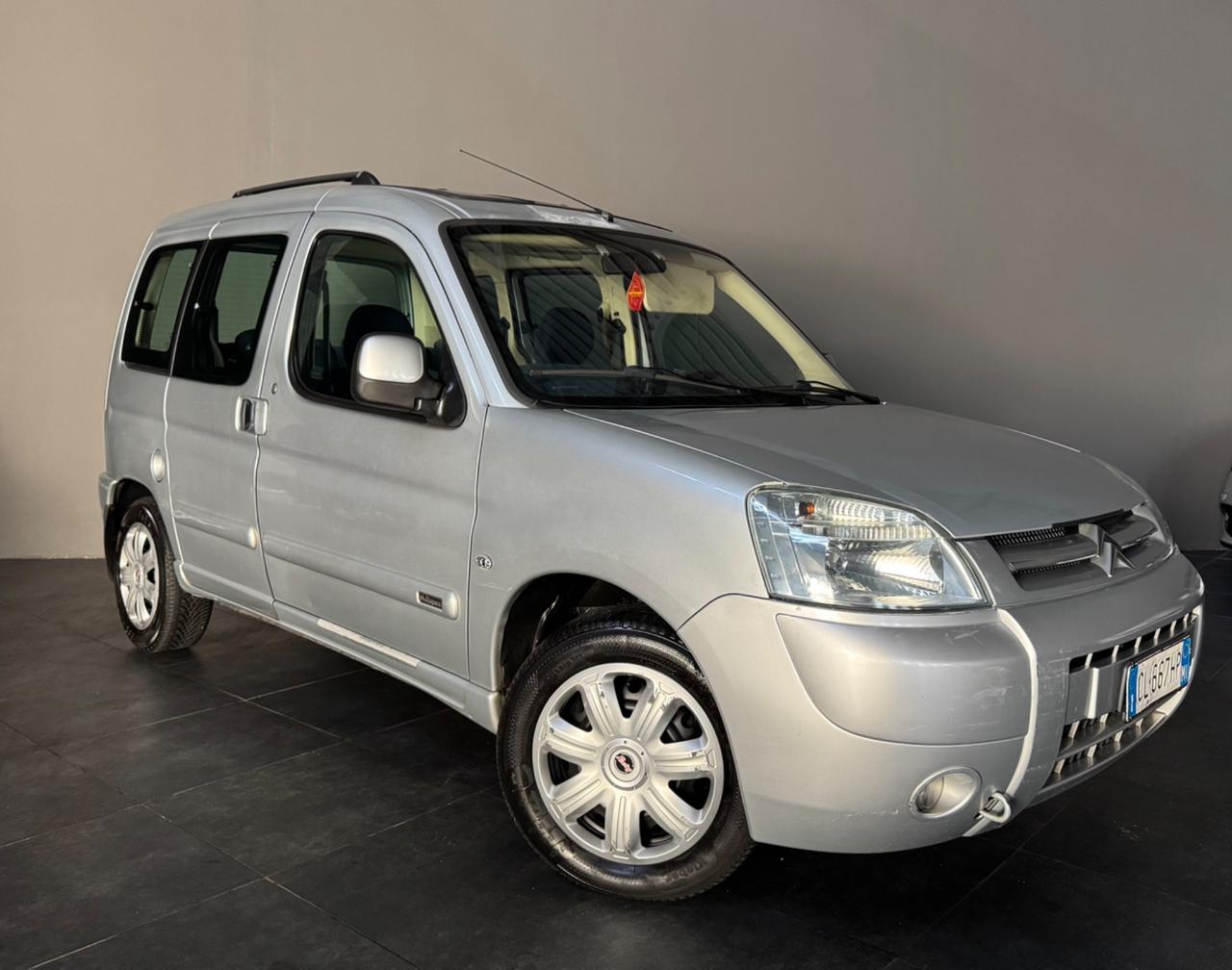 Citroen Berlingo 1.6 16V 5p. Chrono