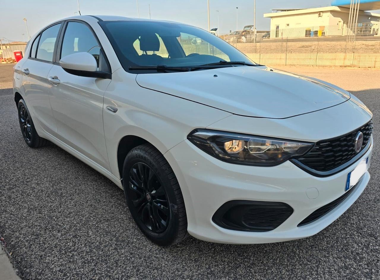 Fiat Tipo 1.3 Mjt S&S 5 porte Street