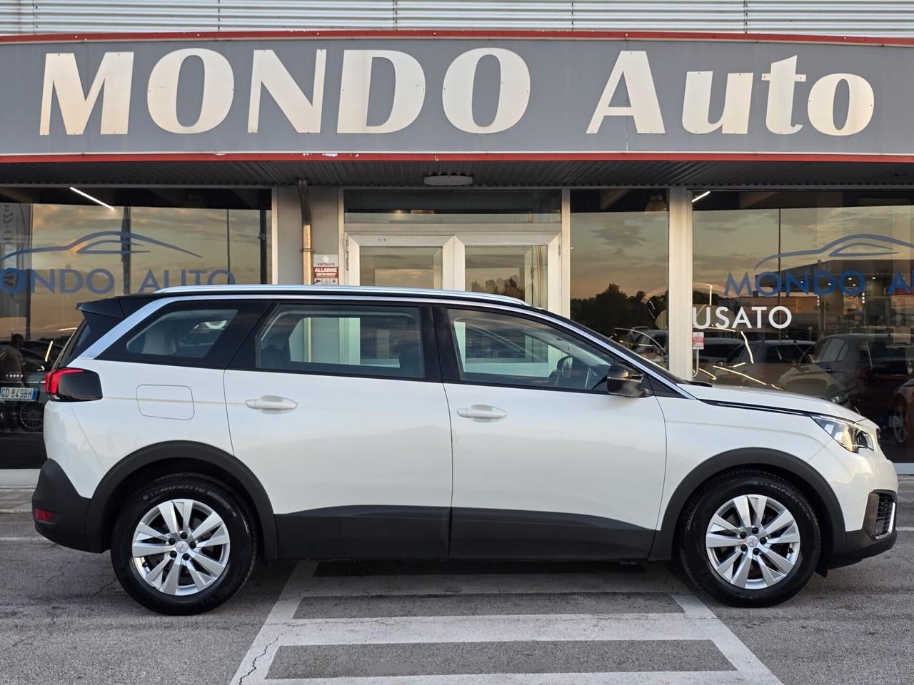 Peugeot 5008 BlueHDi 130 S&S Business NEOPATENTATI