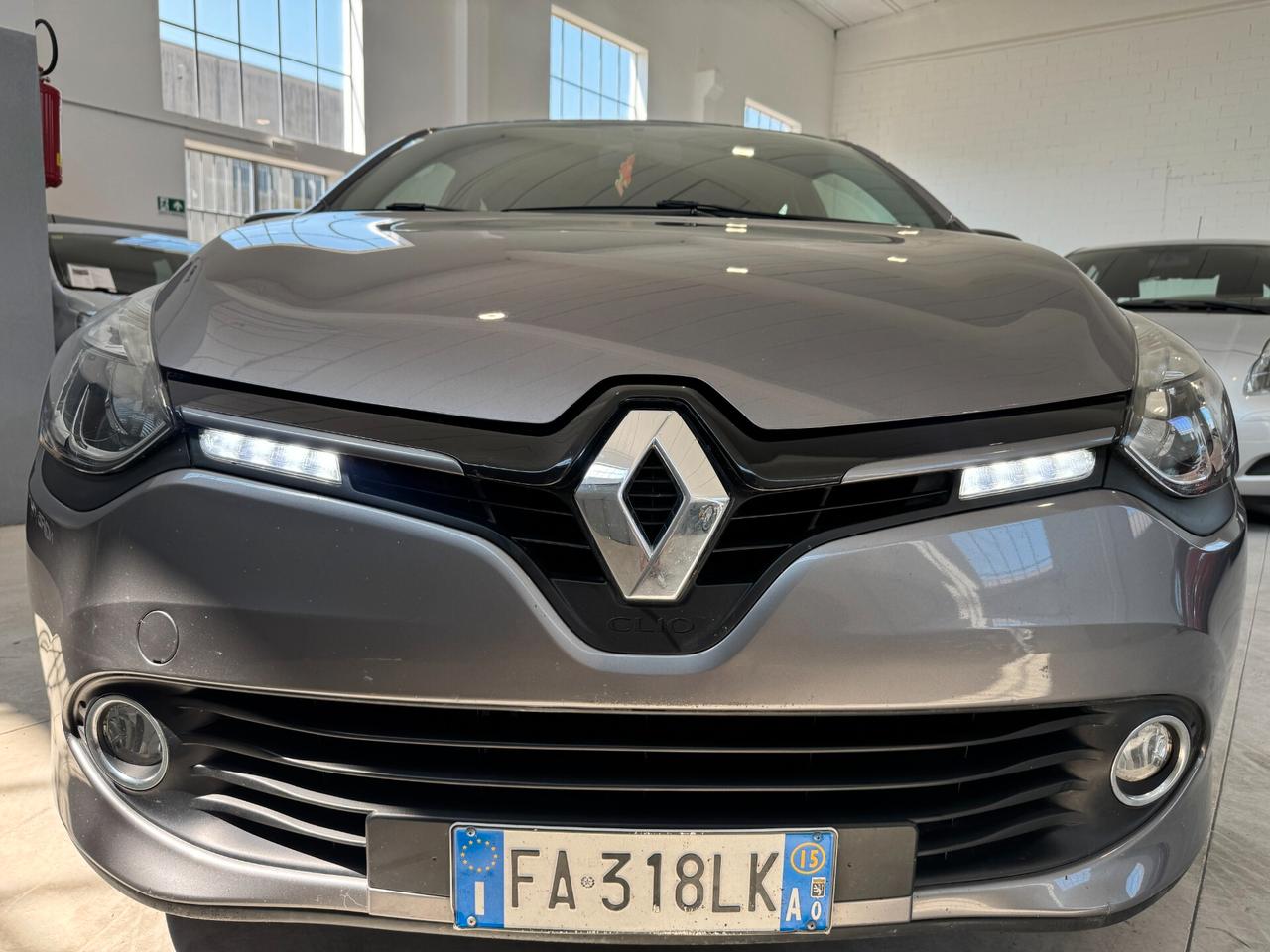 Renault Clio 0.9 TCe 12V 90CV Start&Stop 5 porte Duel2