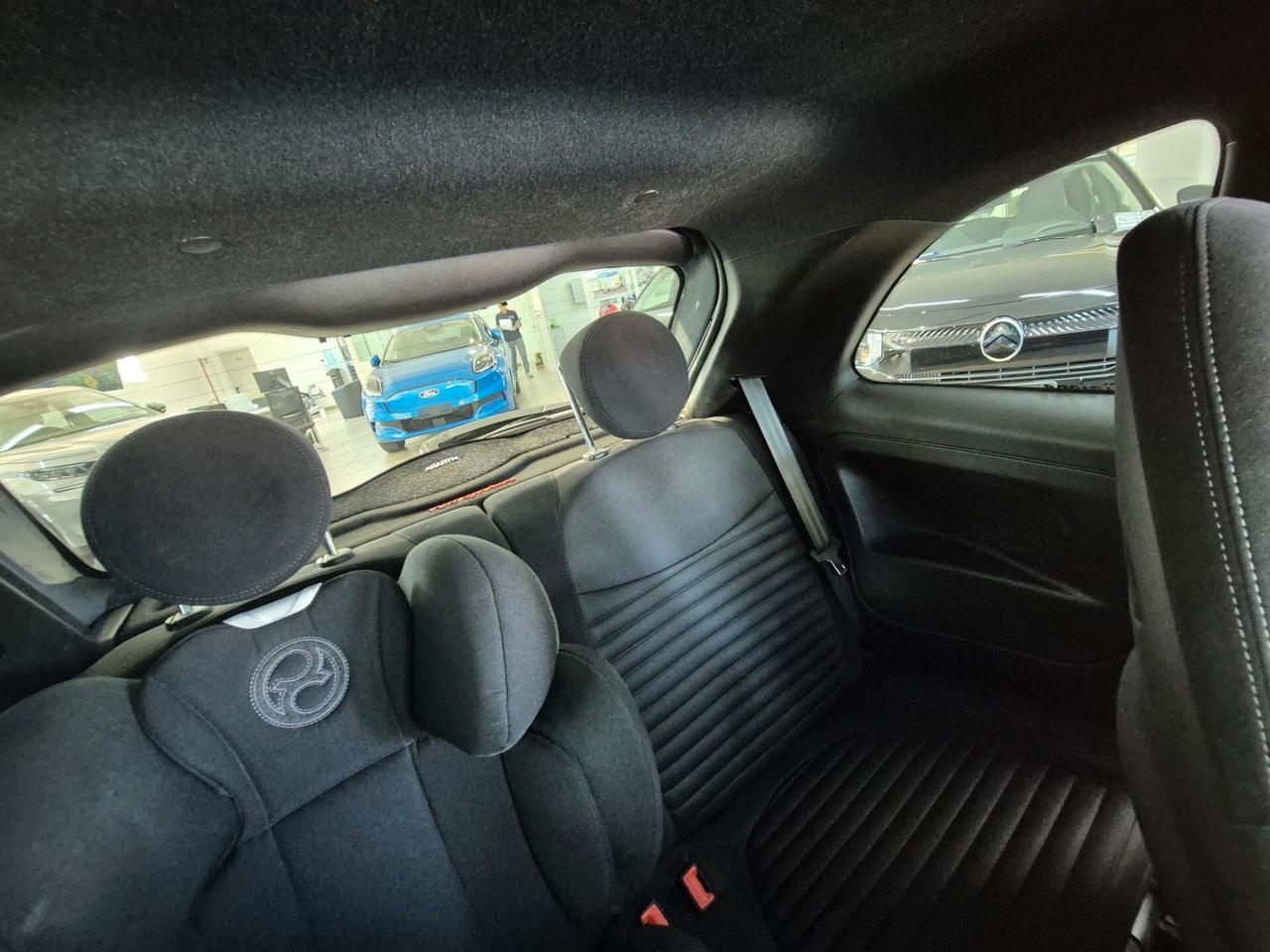 Abarth 695 1.4 Turbo T-Jet 180 CV Competizione