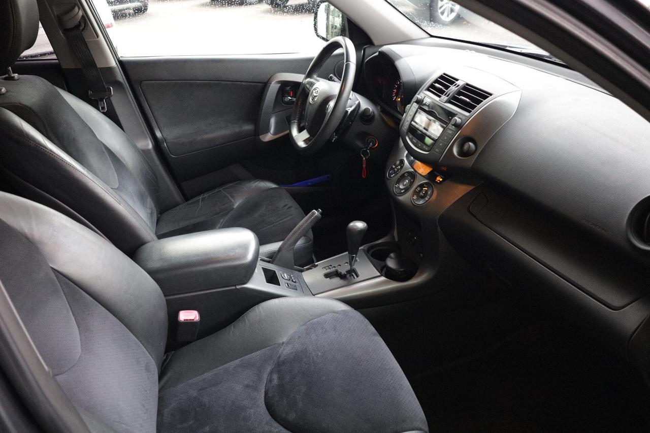 TOYOTA RAV4 CROSSOVER 2.2 D-Cat A/T 150cv EXECUTIVE