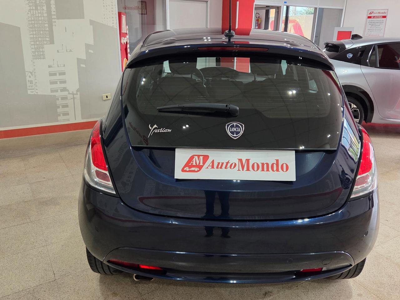 Lancia Ypsilon 1.2 69 CV 5 porte GPL Ecochic Gold