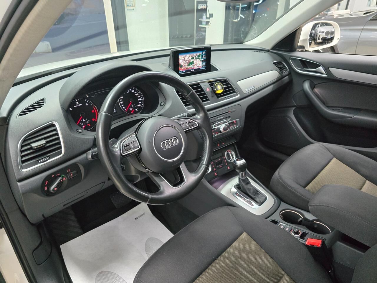 Audi Q3 2.0 TDI quattro 140 cv S tronic Advanced Plus (Tetto)