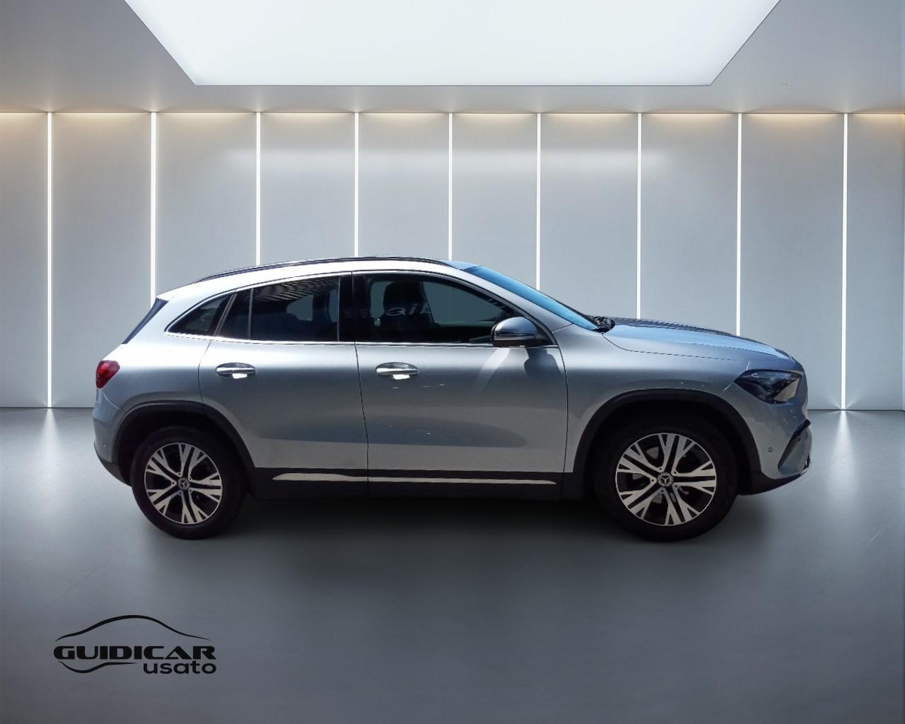 Mercedes-Benz GLA-H247 2023 - GLA 180 d Progressive Advanced auto