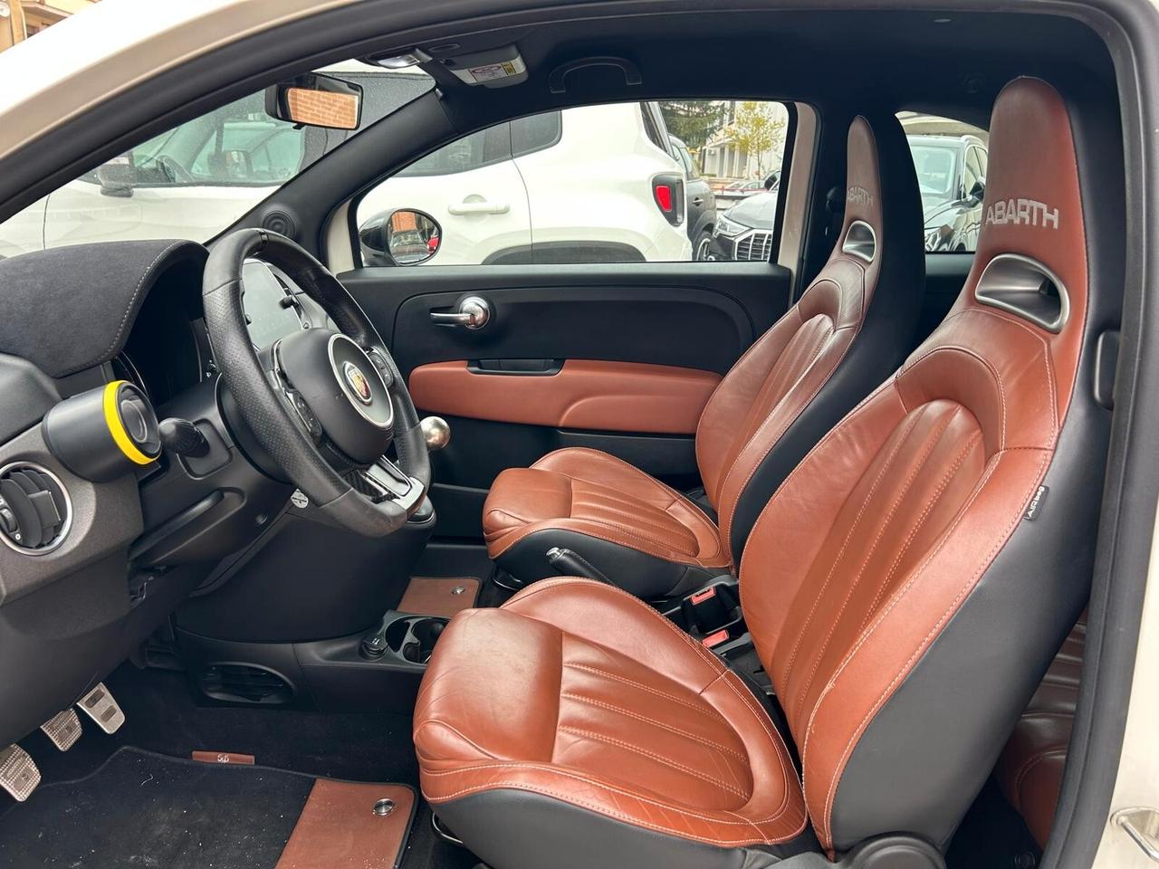 Abarth 595 1.4 Turbo T-Jet 180 CV Competizione