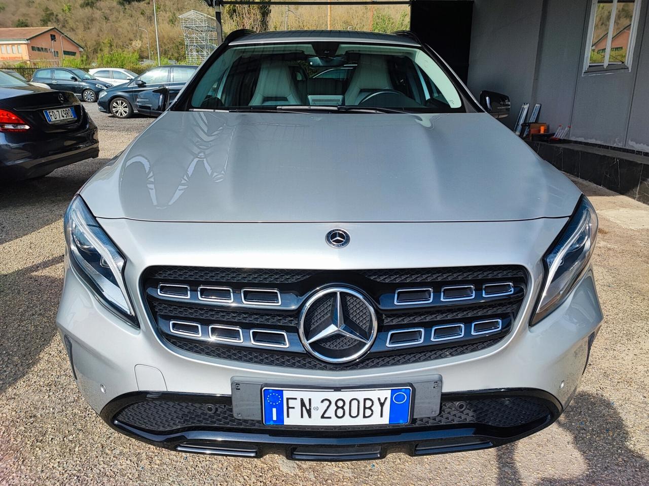 Mercedes-benz GLA 200 d Automatic 4Matic Premium
